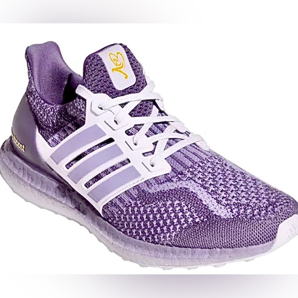 Adidas UltraBoost 5.0 DNA W ACE
Running Shoes Purple HO6336
Women's Size 9.5 $75 - Picture 2 of 12